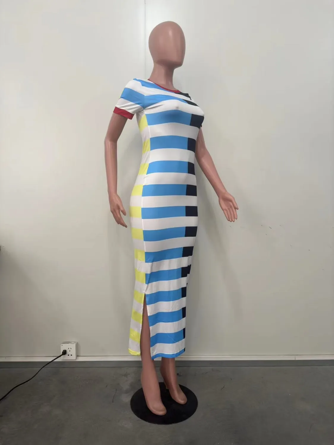 Women Round Neck Short Sleeve Slit Patchwork Striped Dress 11 Women Round Neck Short Sleeve Slit Patchwork Striped Dress - Image 9