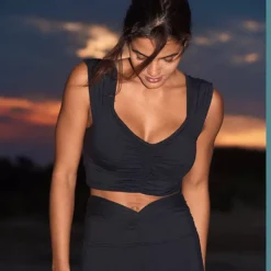 Pleated Wide Shoulder Strap Yoga Vest Slim Fit Sexy Women's Sports Bra With Chest Pads -Women Fashion Shop cdb955445cf06832